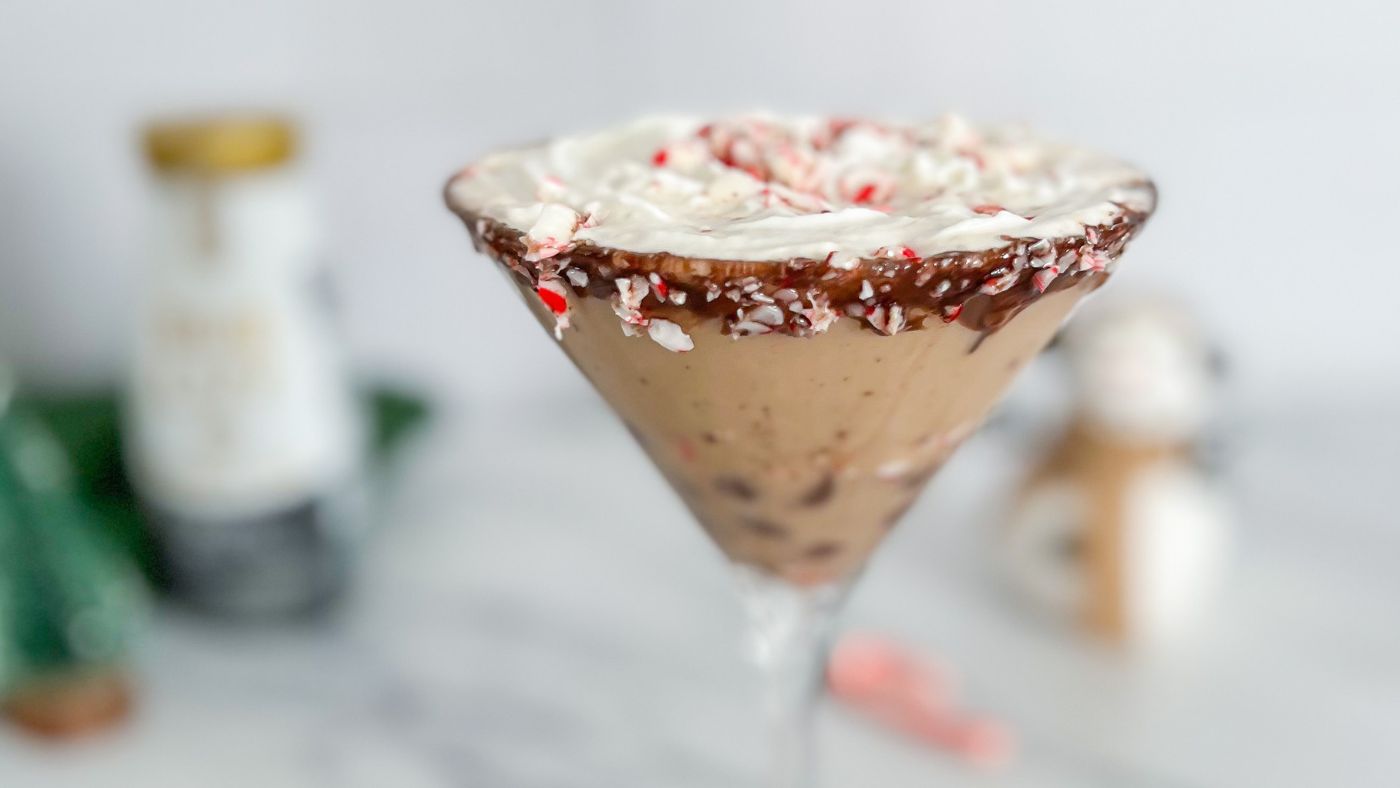 Boba Milk Tea Peppermint Mocha Martini – BUBLUV